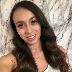 Meet your Posher, Brittny